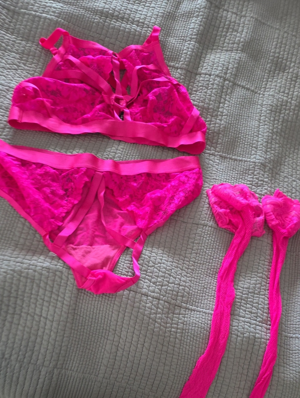 Torrid Hot Pink Lace Bralette, Panty & Stocking Set
